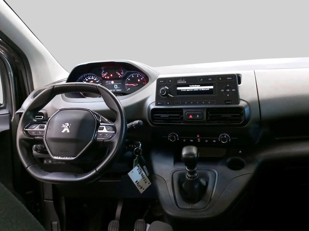 Peugeot-Rifter-image-12