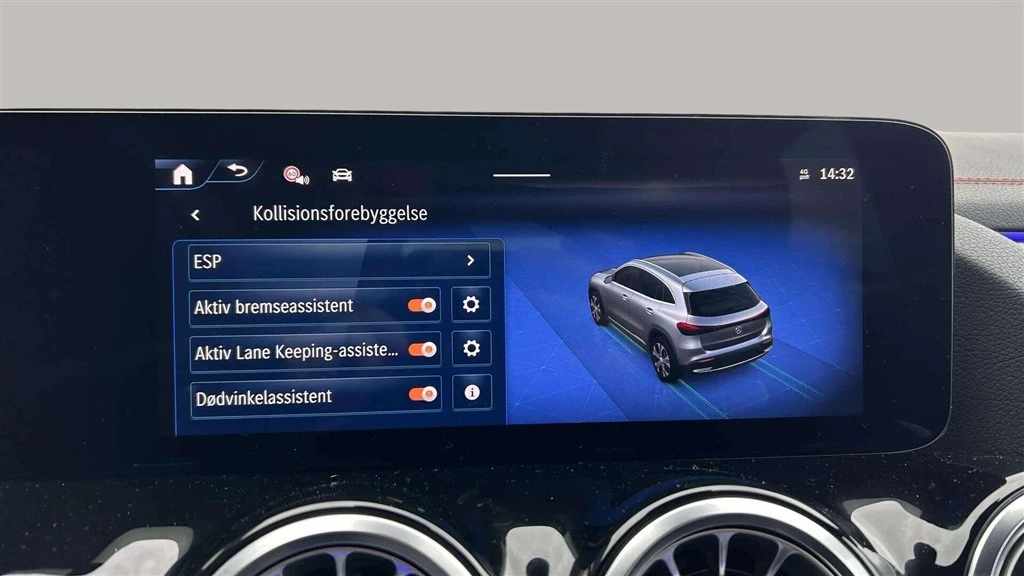 Mercedes-Benz-EQA-image-20