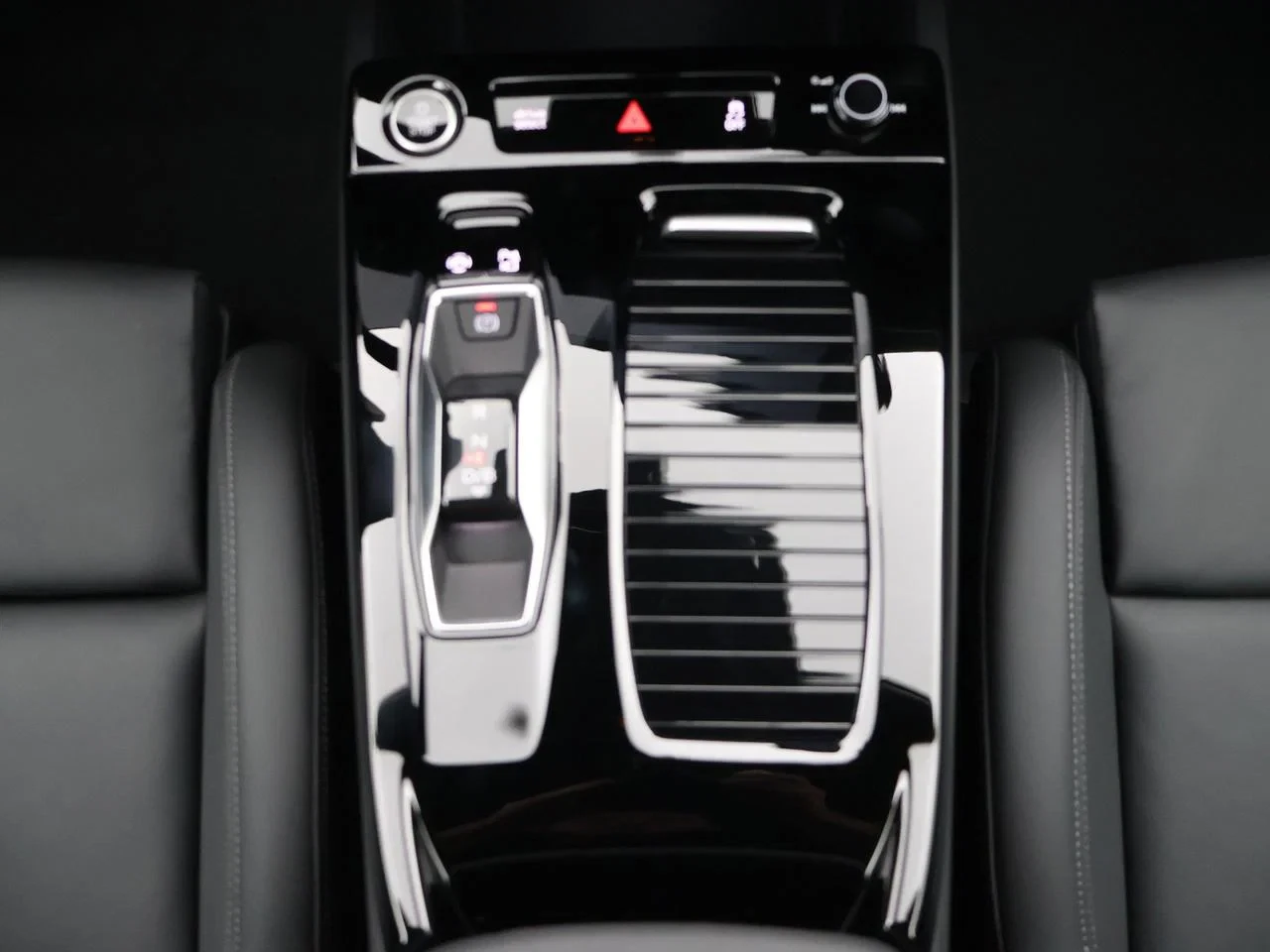 Audi-Q6 e-tron-image-17