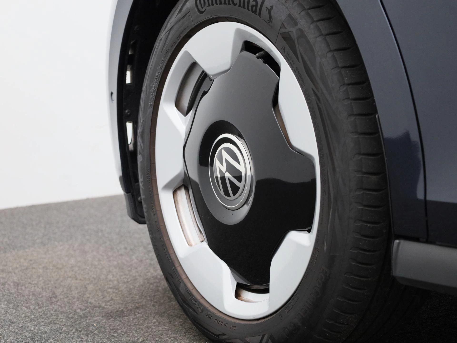 Volkswagen ID. Buzz People Pro 86 kWh LWB 6p. 286PK