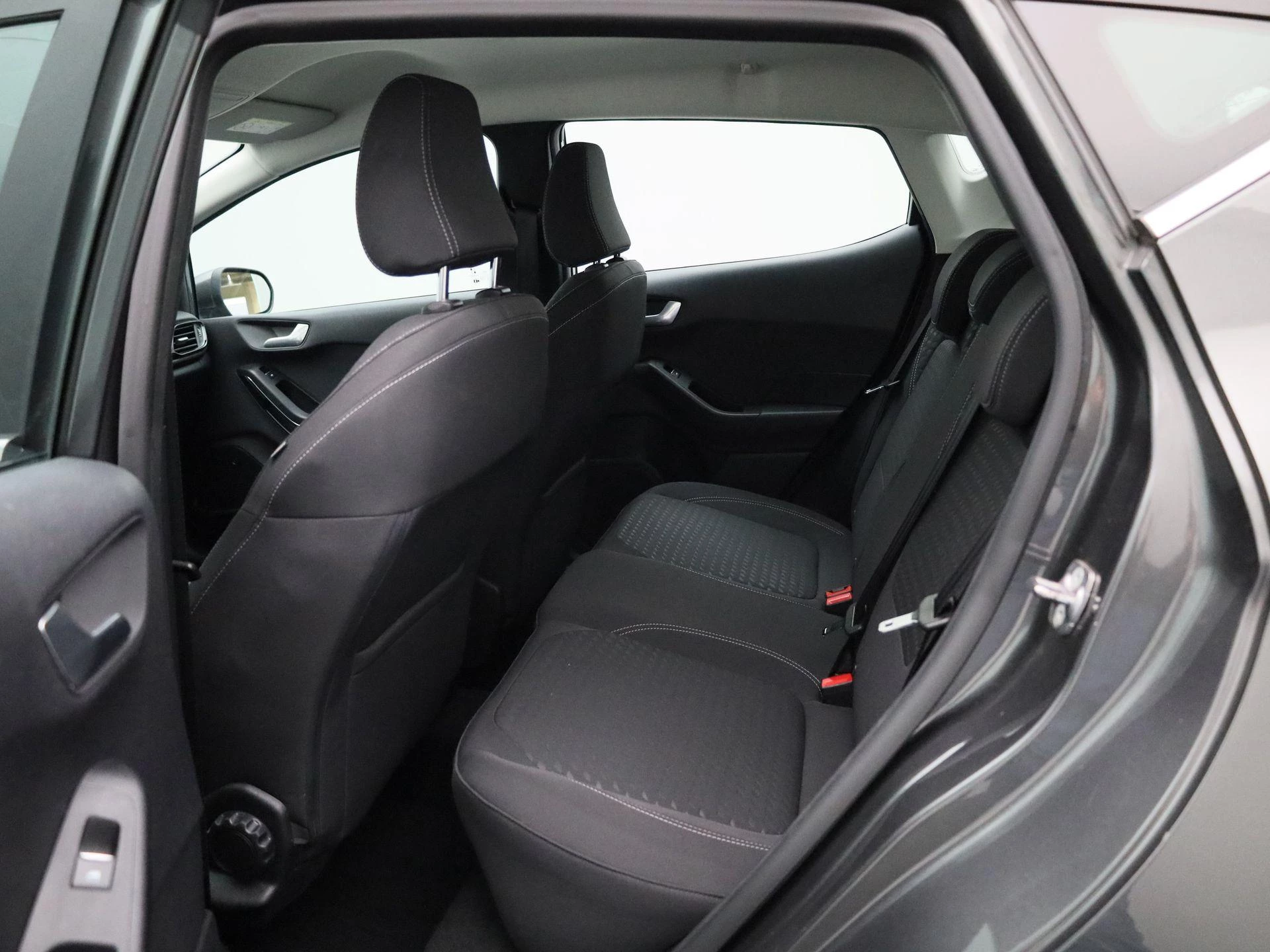 Ford-Fiesta-image-9