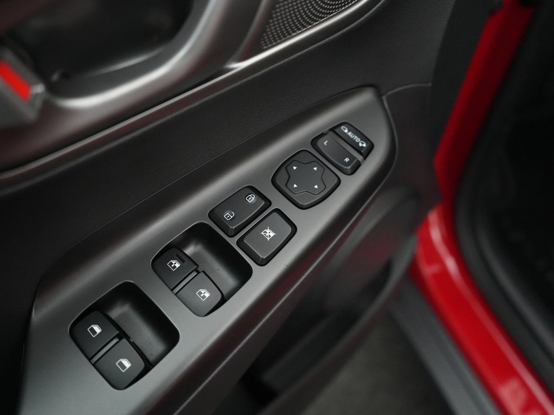 Hyundai-Kona-image-28