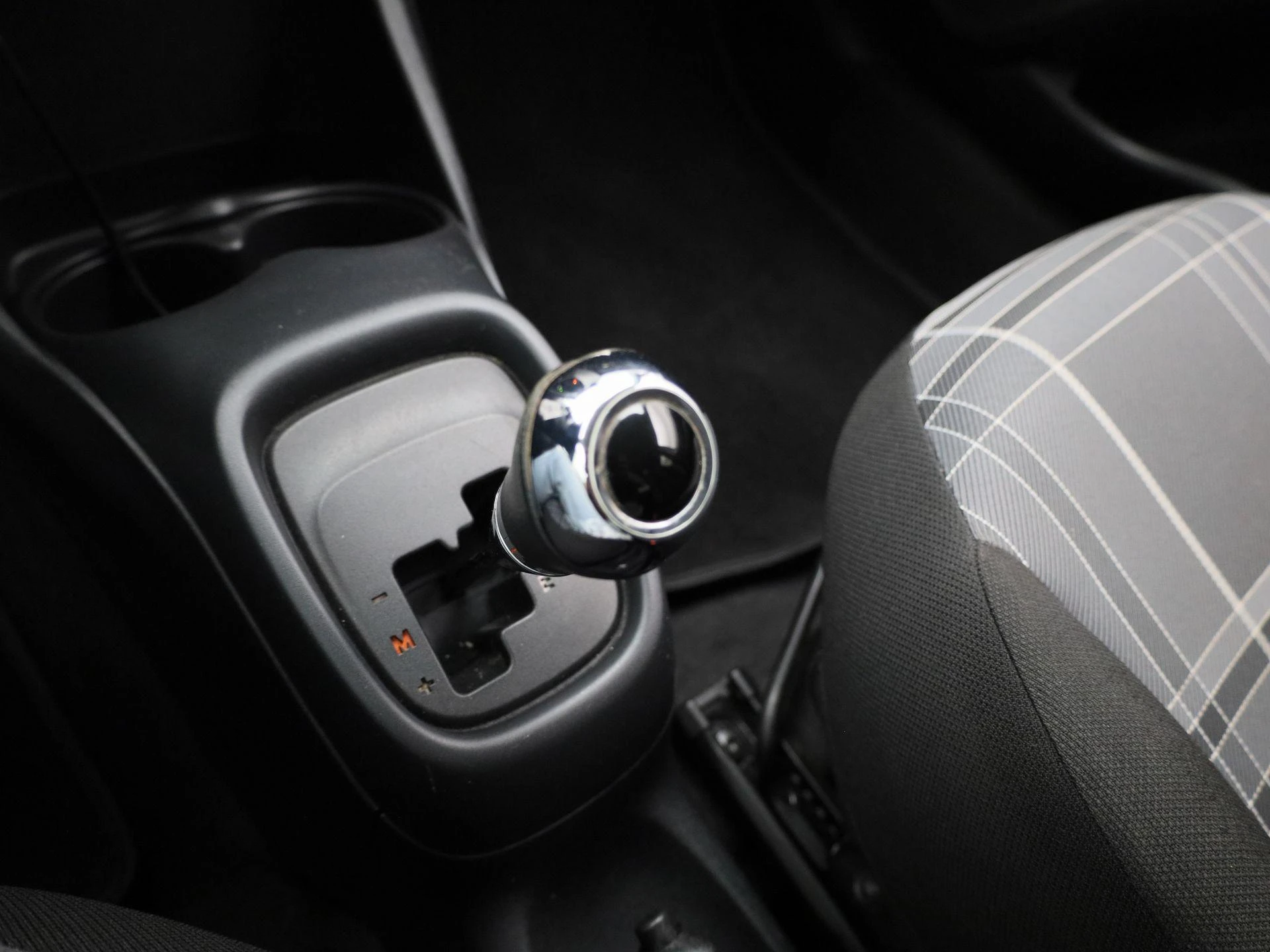 Peugeot-108-image-18