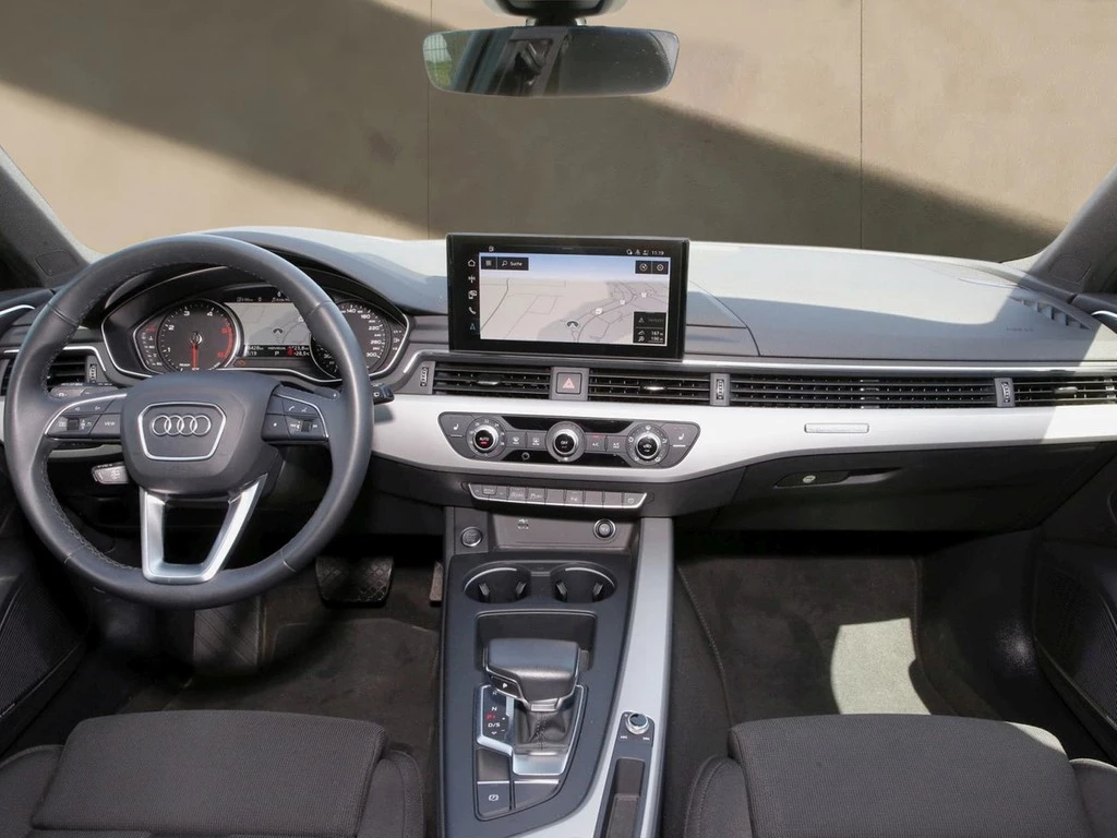 Audi A4 Avant 40 TDI quattro S line PANO*AHK*HuD*NAVI*SHZ*eHeck