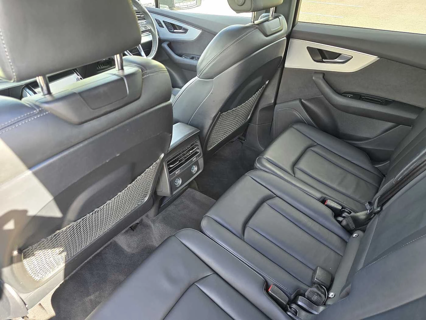 Audi-Q7-image-48