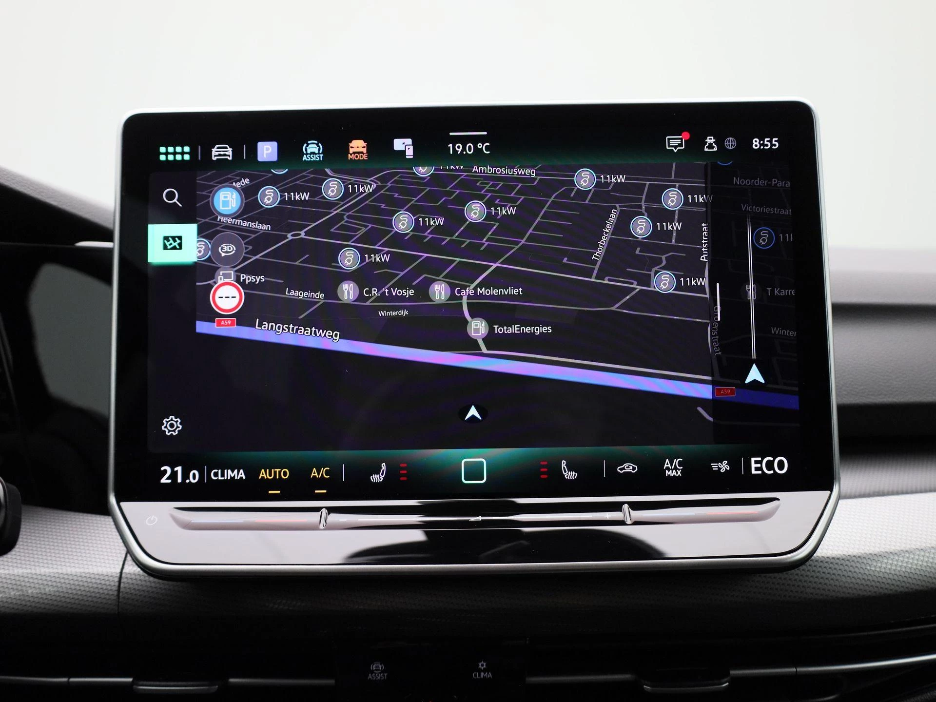 Volkswagen-Golf-image-15