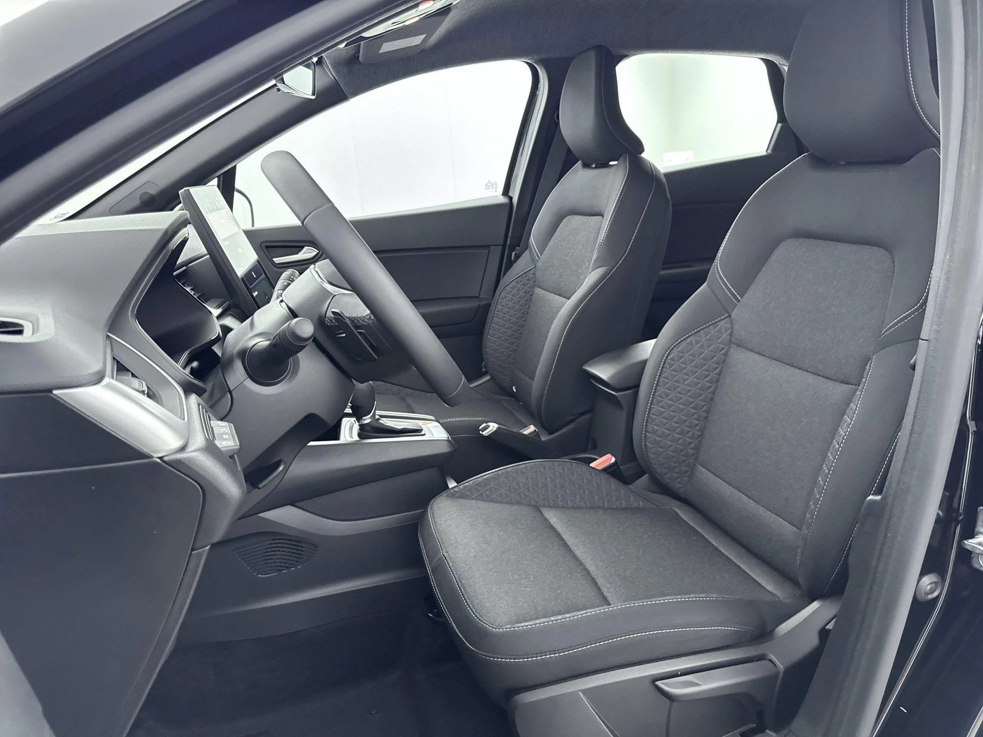 Renault-Captur-image-16