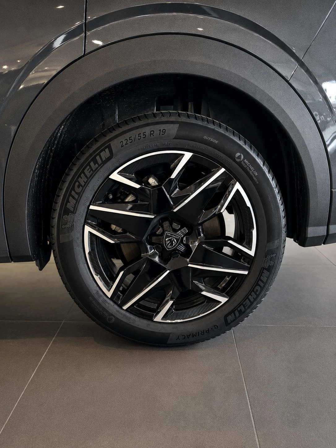 Peugeot-5008-image-14