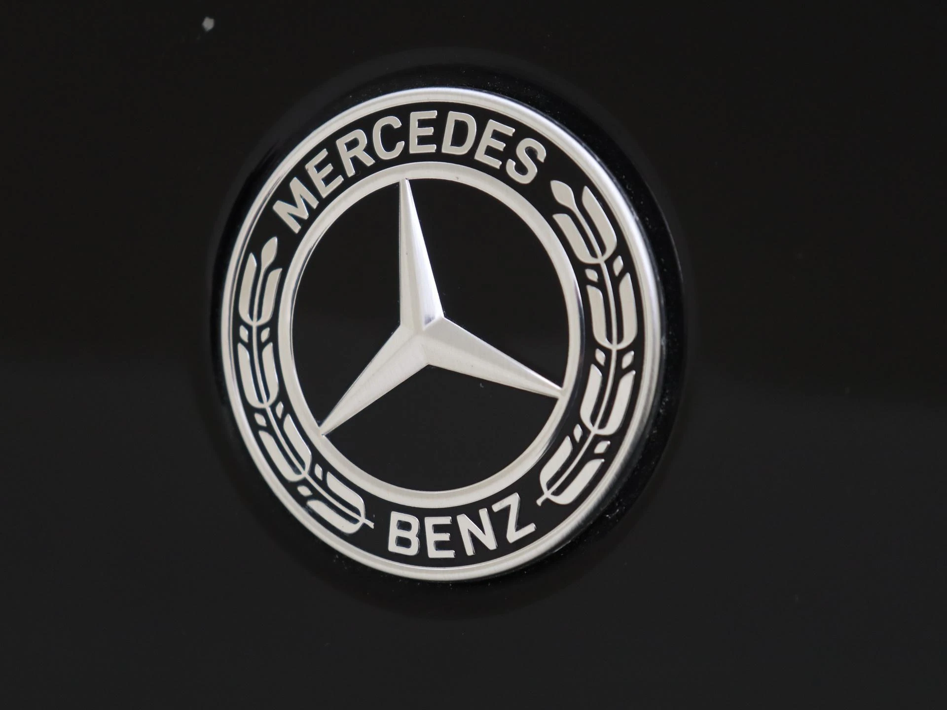 Mercedes-Benz-GLA-image-27