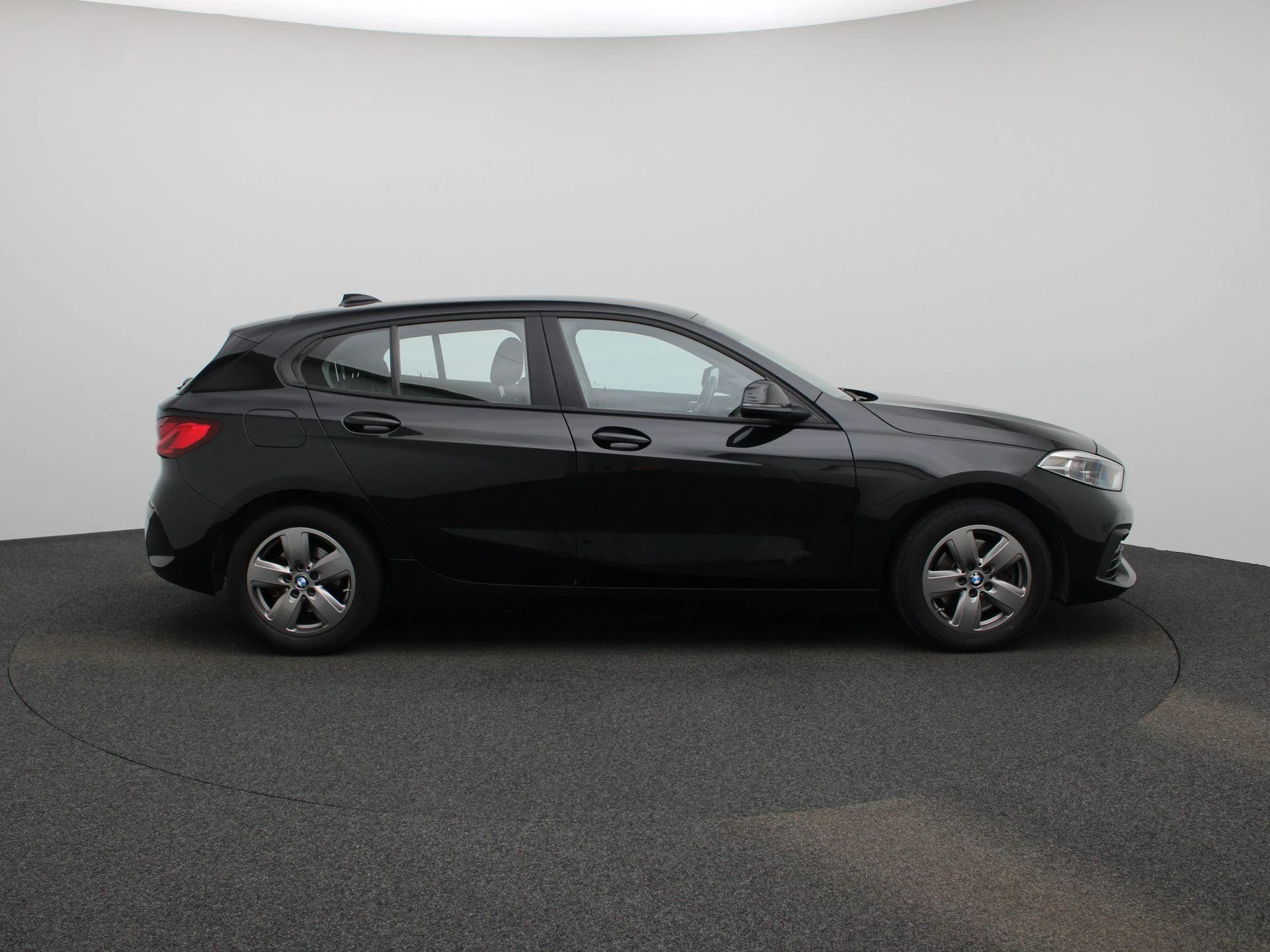 BMW-1 Reeks-image-5