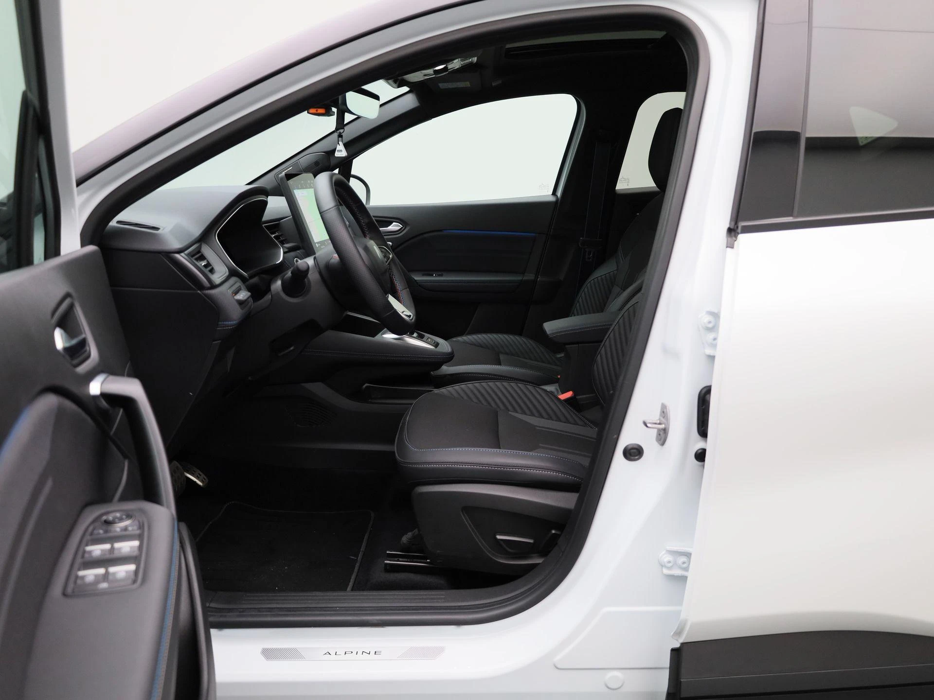 Renault-Captur-image-8