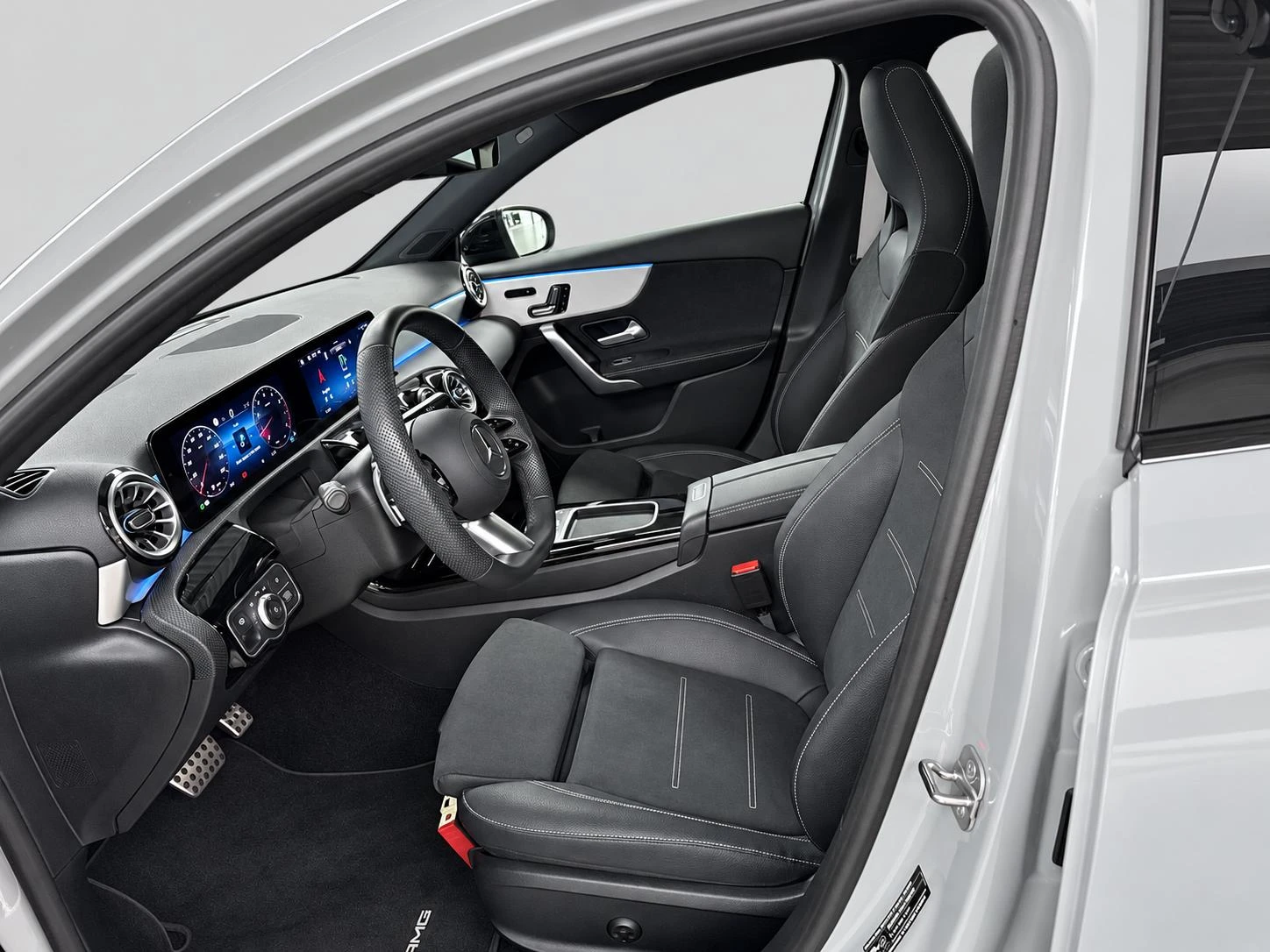 Mercedes-Benz-A-Klasse-image-7