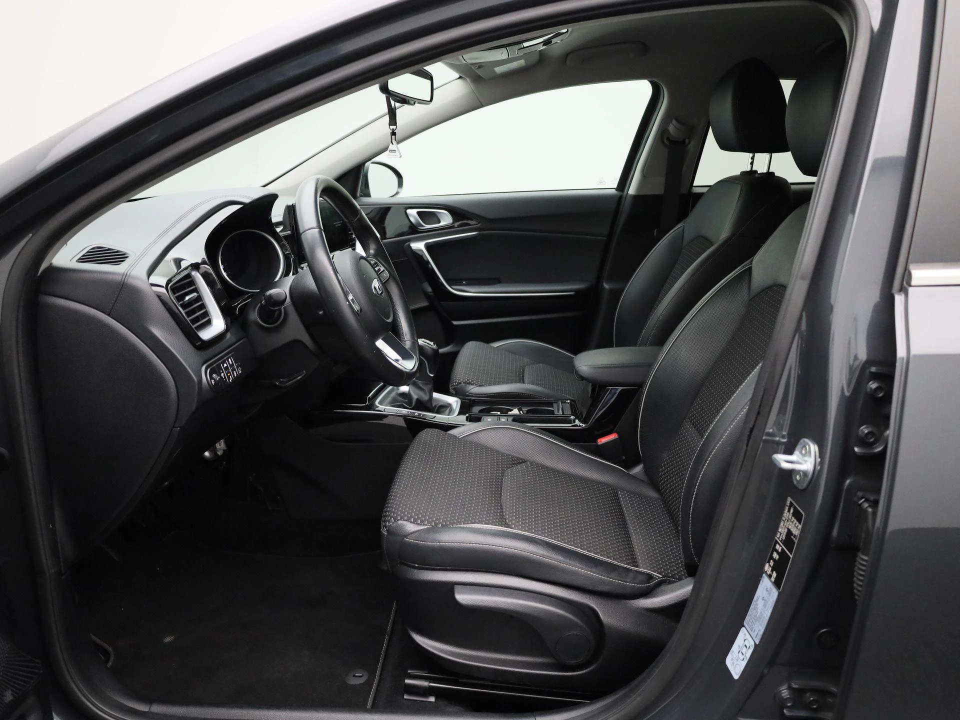 Kia-XCeed-image-8