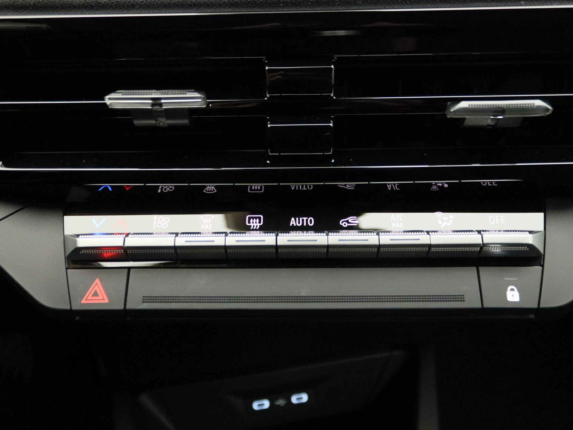 Renault-Clio-image-9