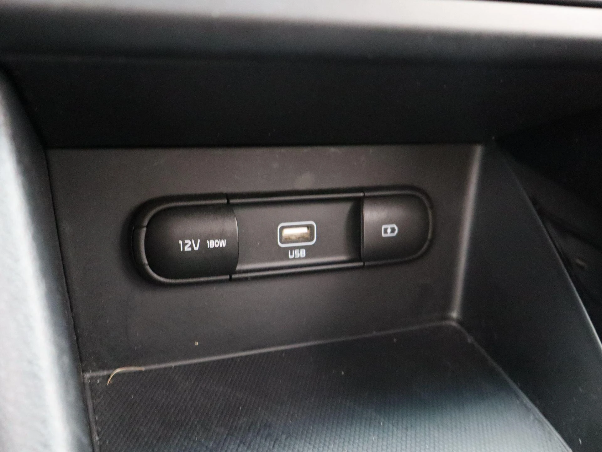 Kia-Niro-image-20