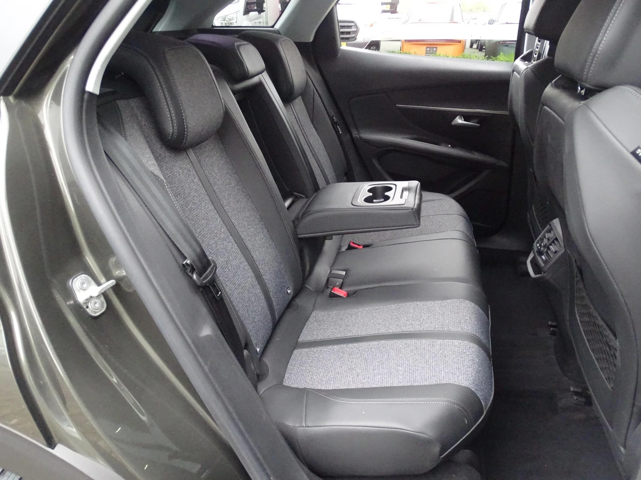 Peugeot-3008-image-15