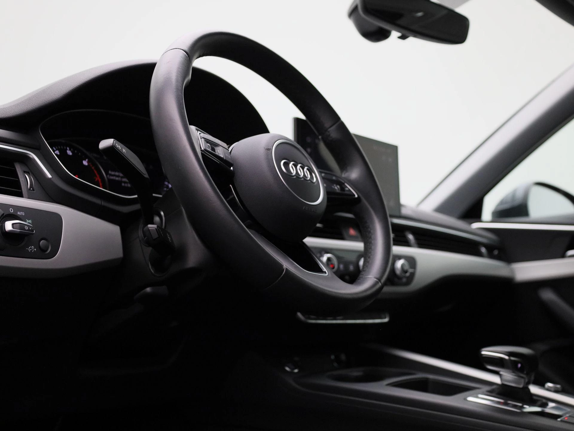 Audi-A4-image-27