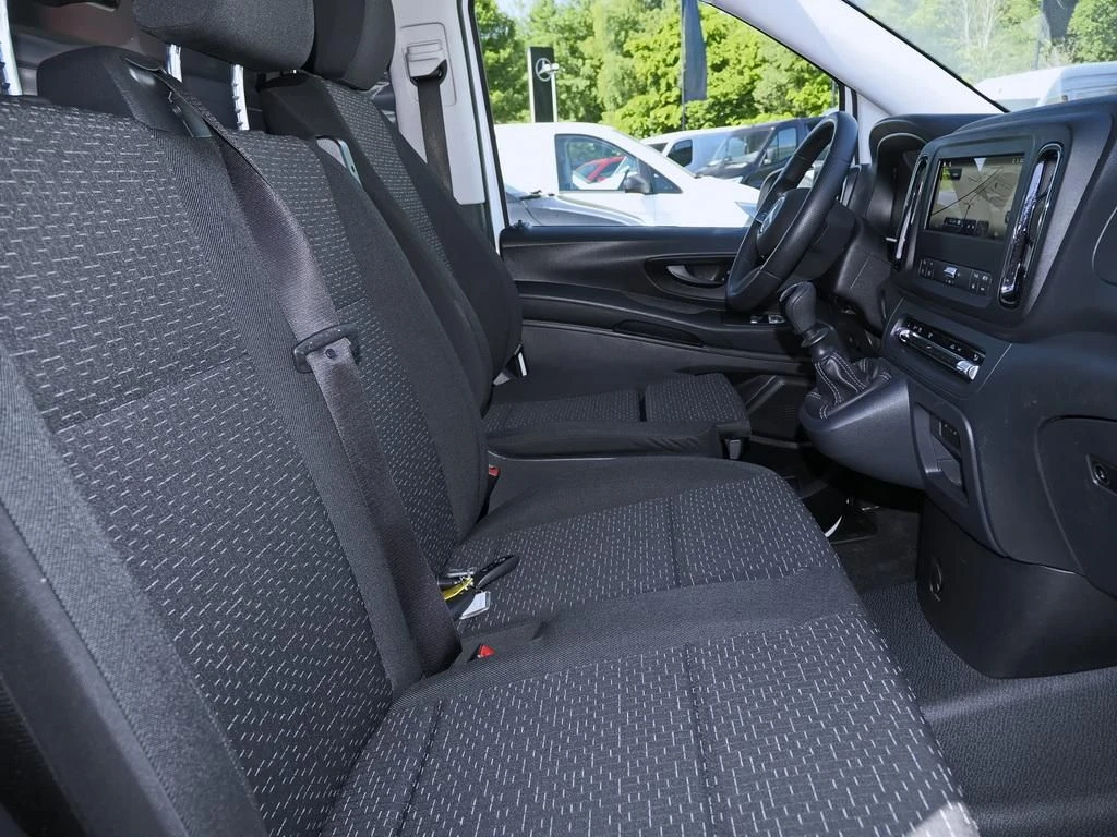 Mercedes-Benz-Vito 116-image-11