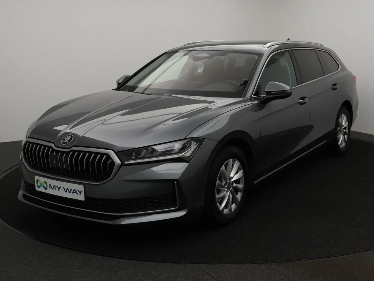 Škoda-Superb-image-0