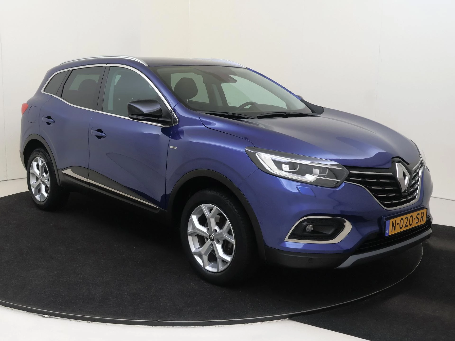 Renault Kadjar 1.3 TCe 160 PK Black Edition