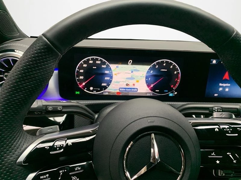 Mercedes-Benz-CLA-image-13