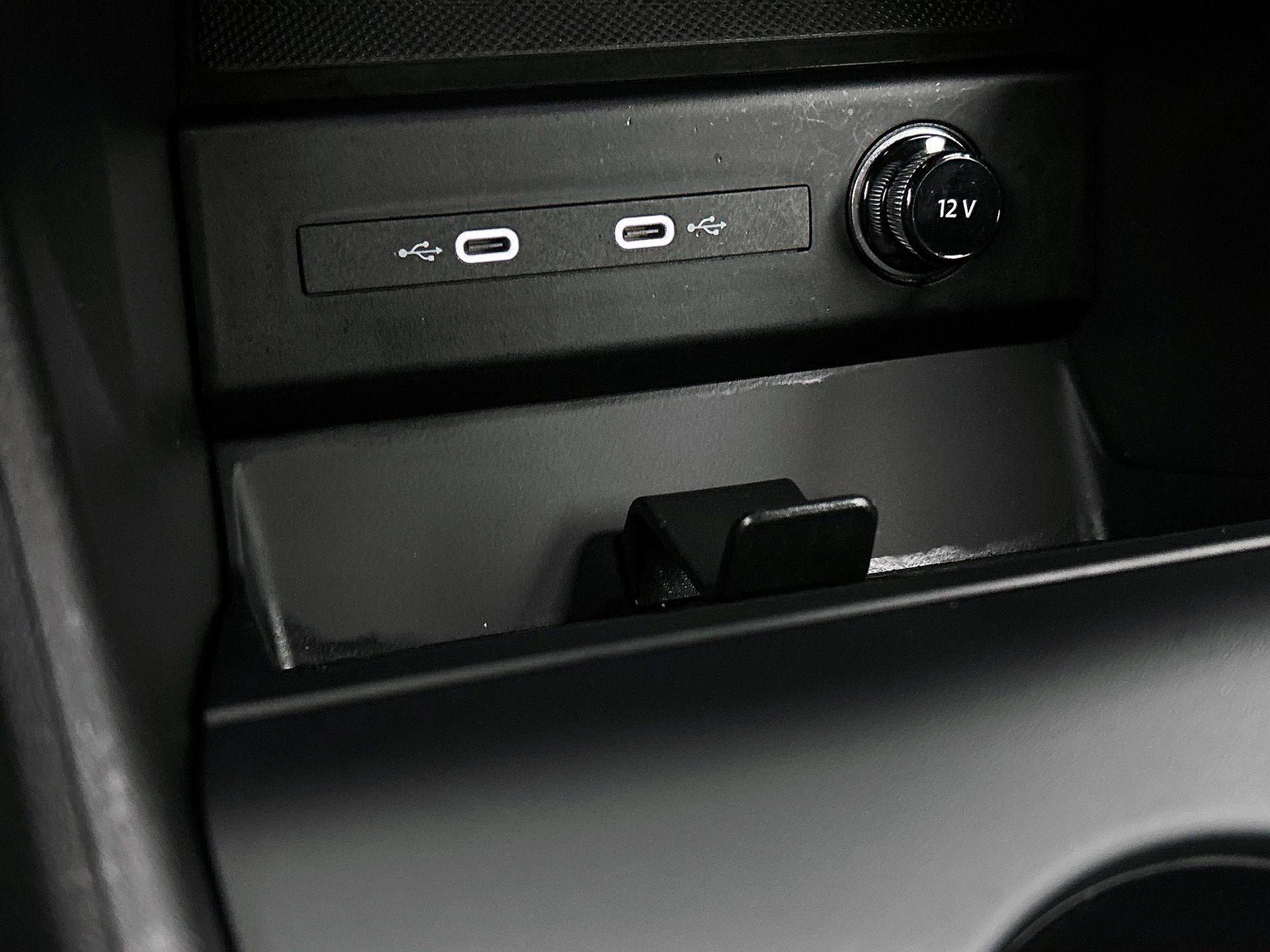 Audi-Q4 Sportback e-tron-image-32