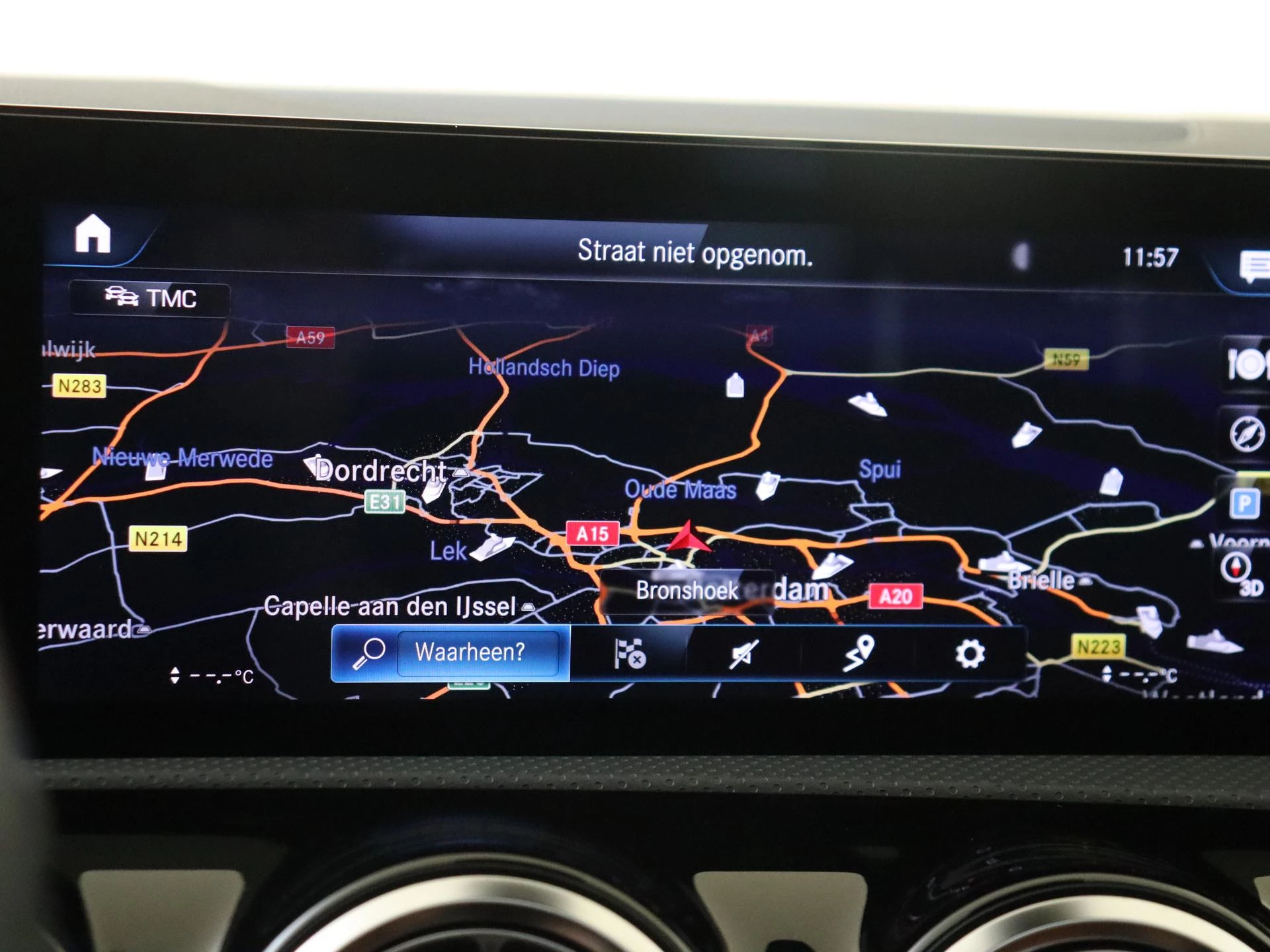 Mercedes-Benz CLA 180 Business Solution Luxury