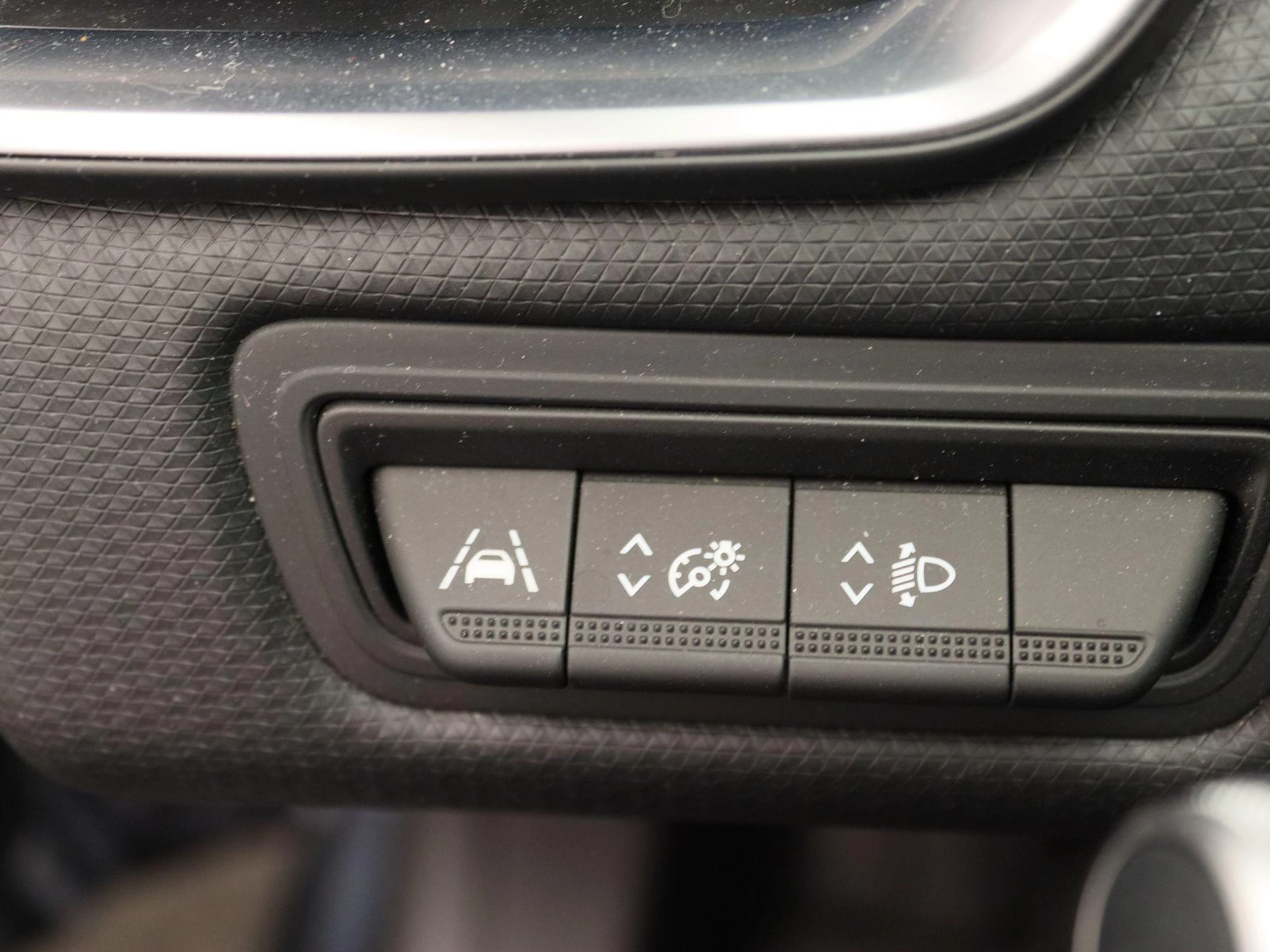 Renault-Clio-image-18