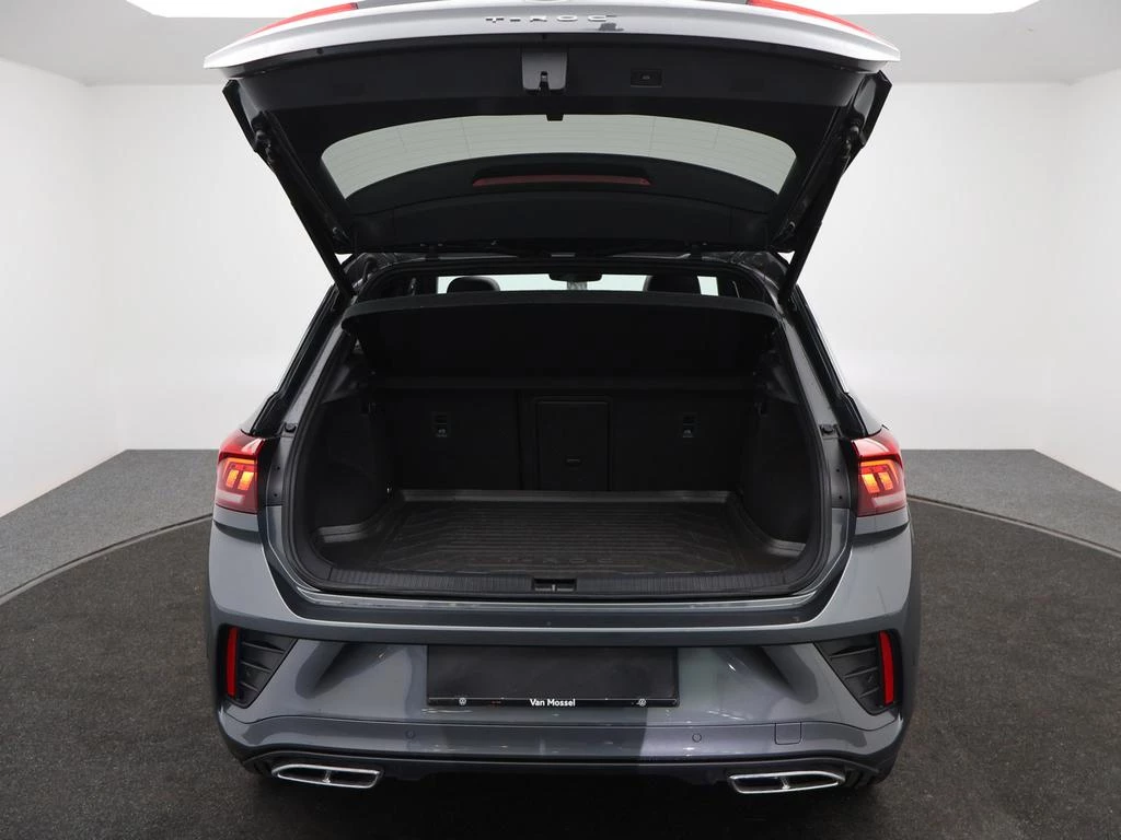 Volkswagen T-Roc T-Roc R-Line Business 1.5TSI 150PK *AUTOMAAT*PANODAK*SPORTZETELS*CAMERA*PDC*ACC*NAVI*...*