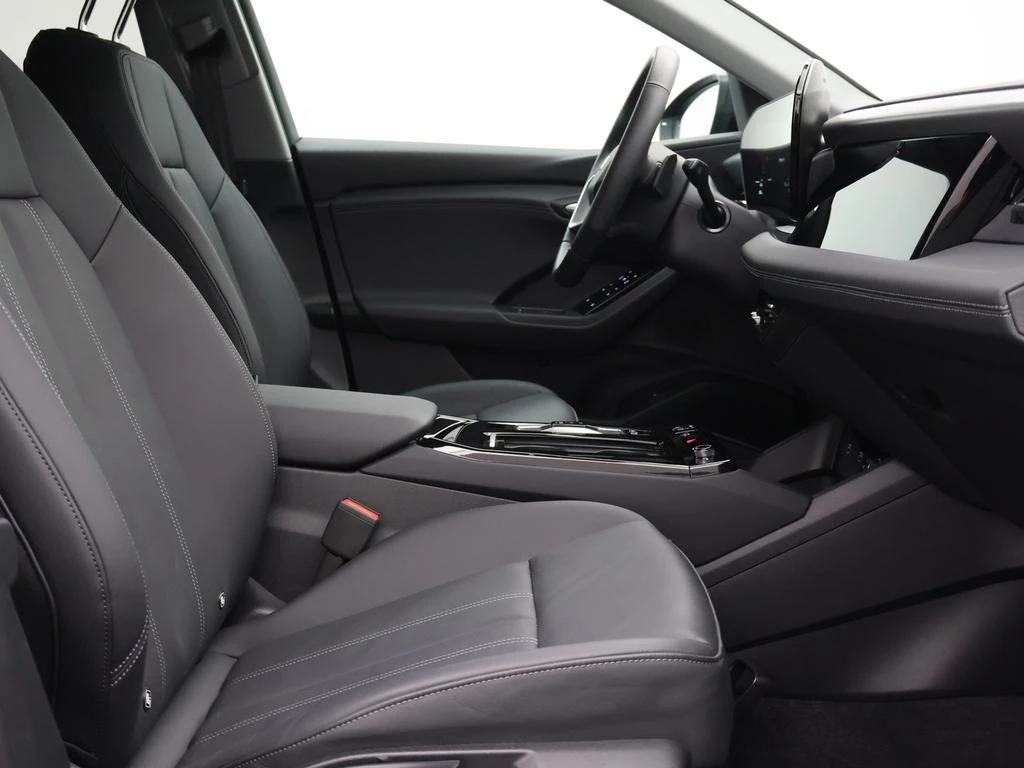 Audi Q6 e-tron e-Tron 100kWh 50 Performance Advanced 306PK *LEDER*NAVI*ZETELVERWARMING*ADAPTIVE CRUISE*DIGITAL DASHBOARD*APPCONNECT*BLTH*PDC*CA