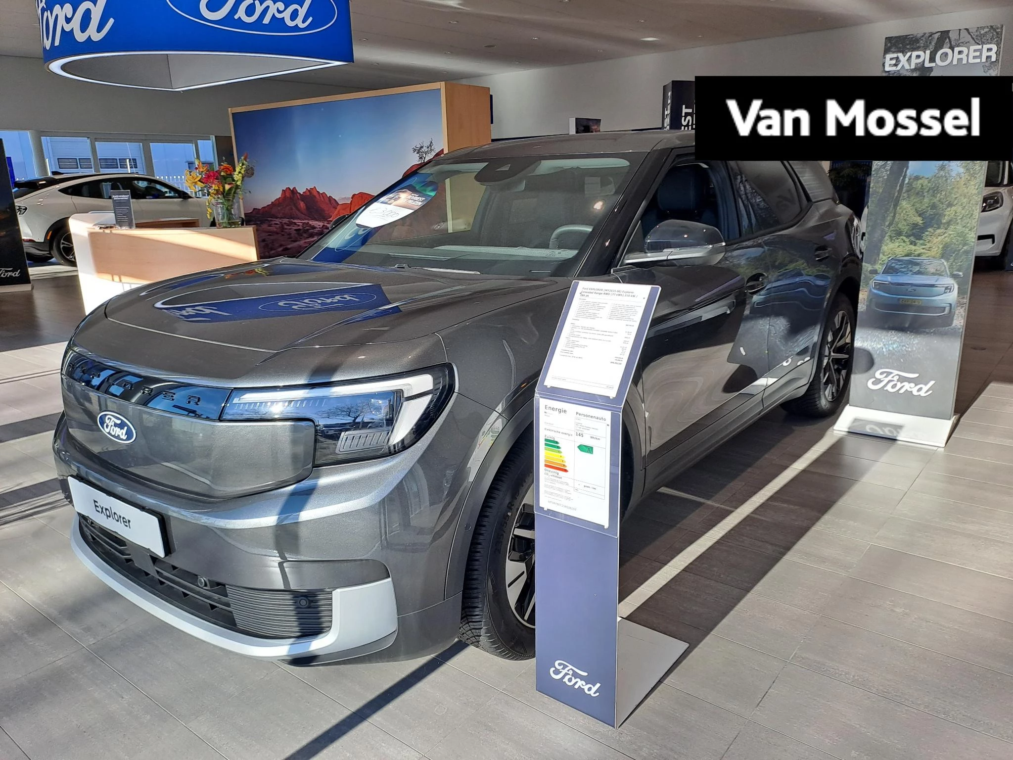 Ford-Explorer-image-0