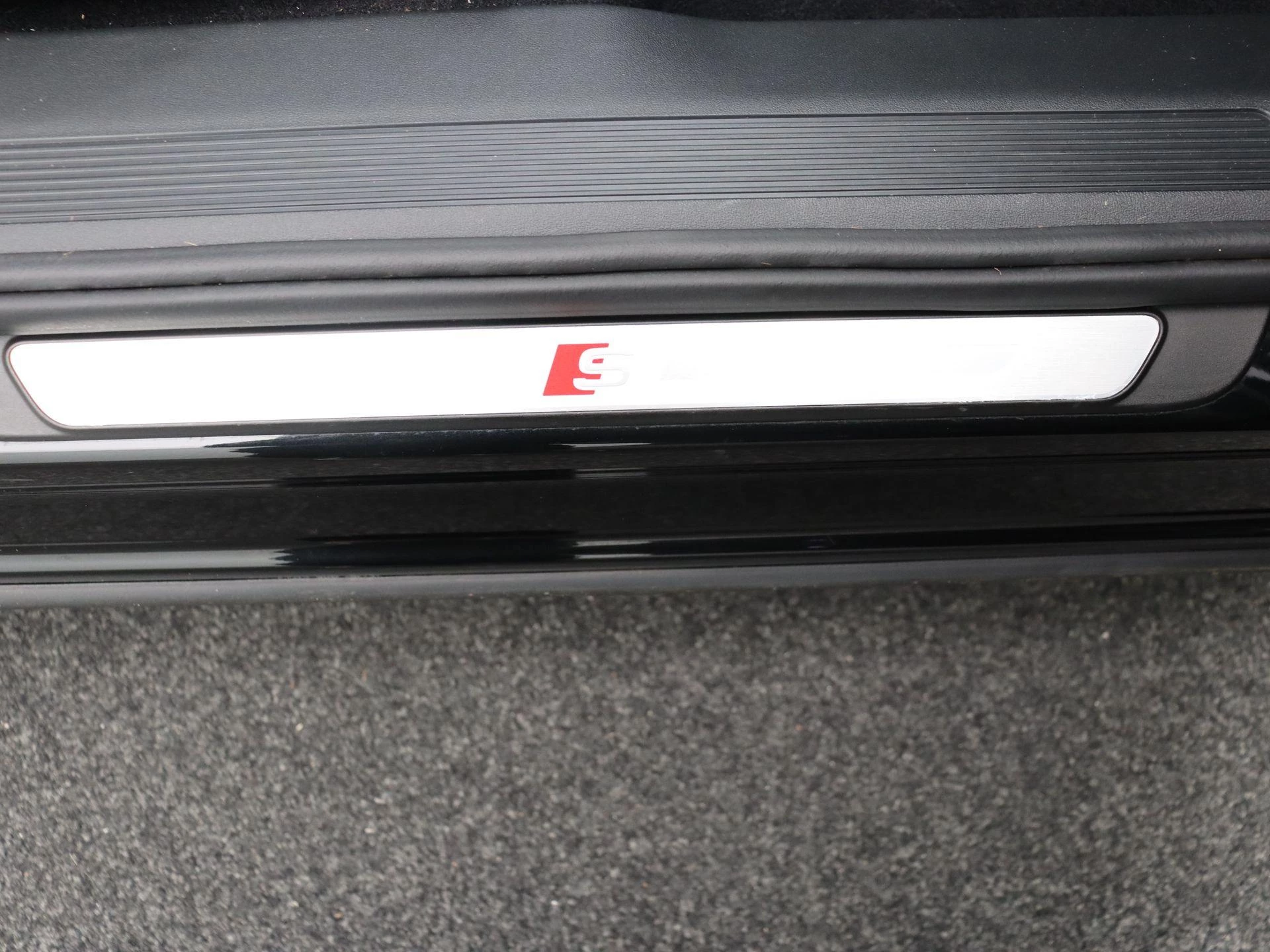 Audi-Q4 Sportback e-tron-image-22