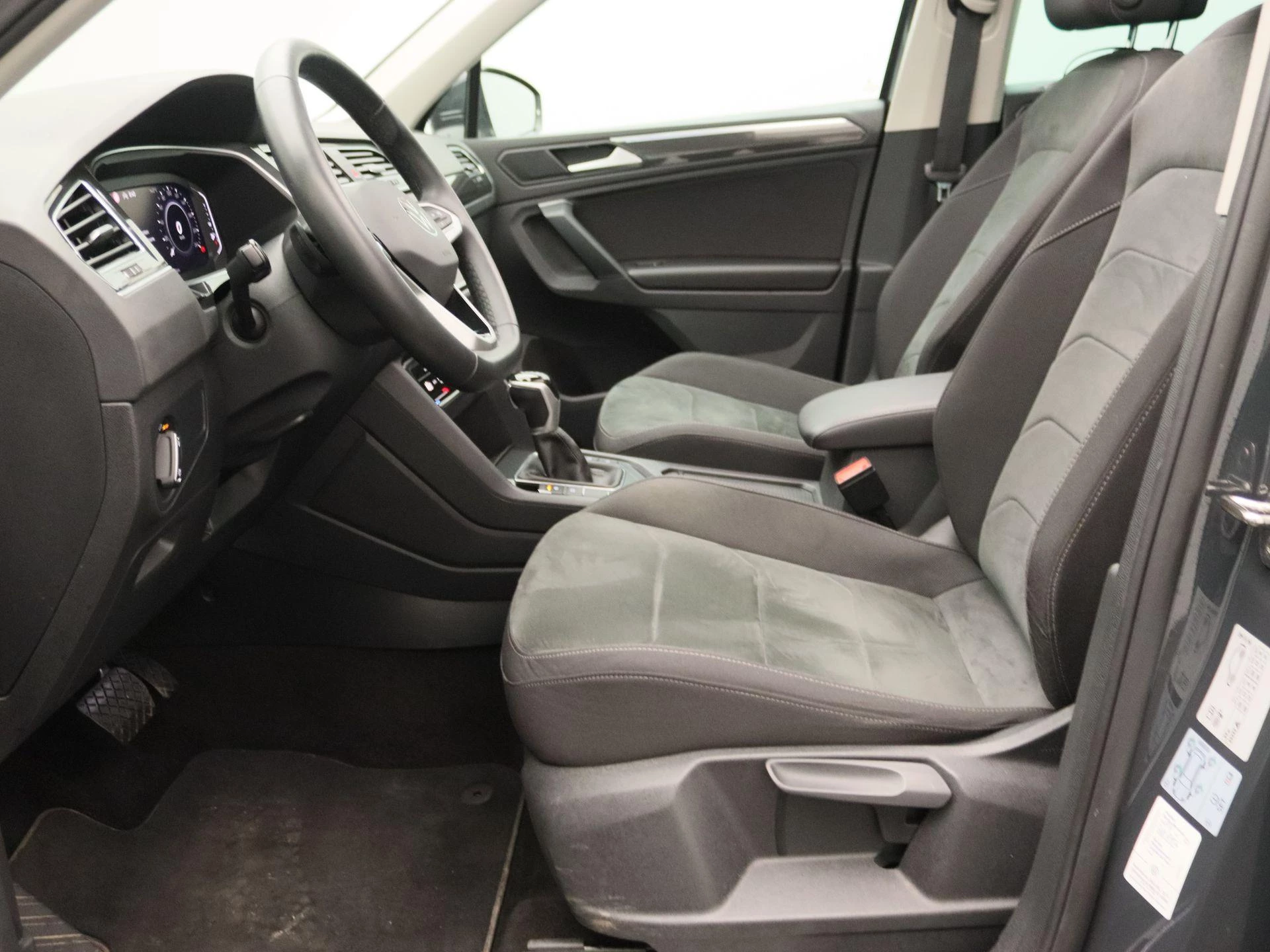 Volkswagen Tiguan 1.4 TSI eHybrid Elegance