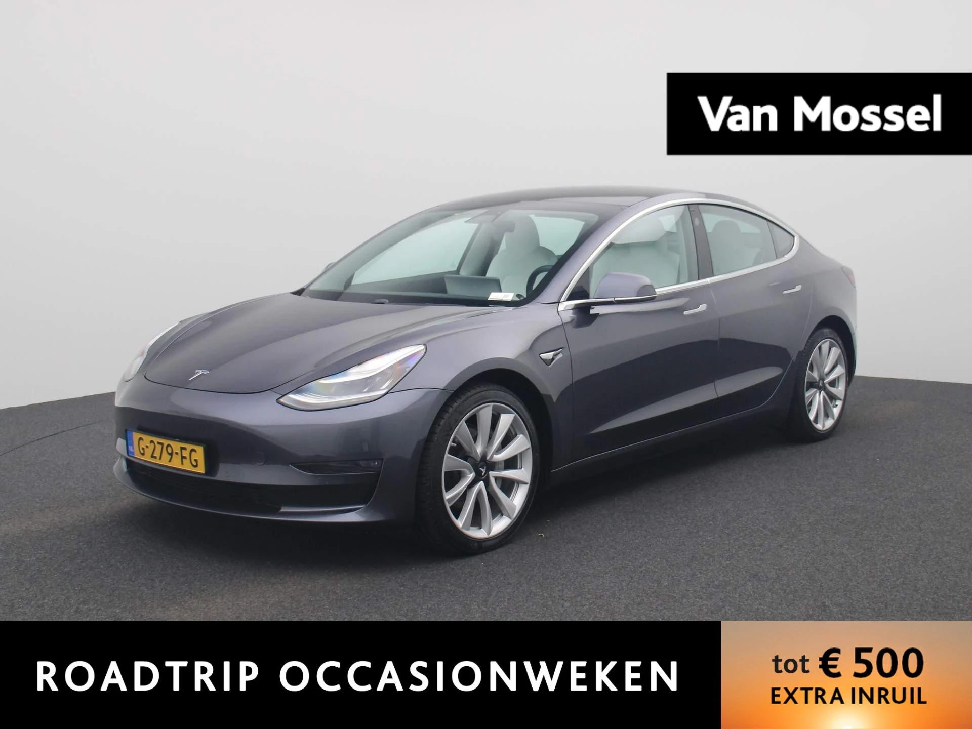 Tesla-Model 3-image-0