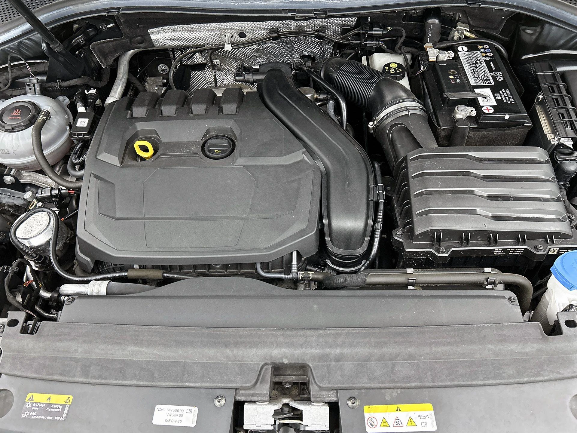 Volkswagen-Tiguan-image-24