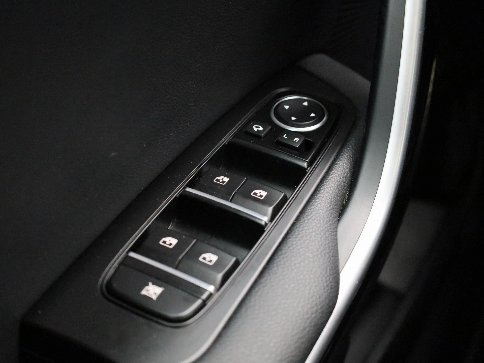 Kia-ProCeed-image-28