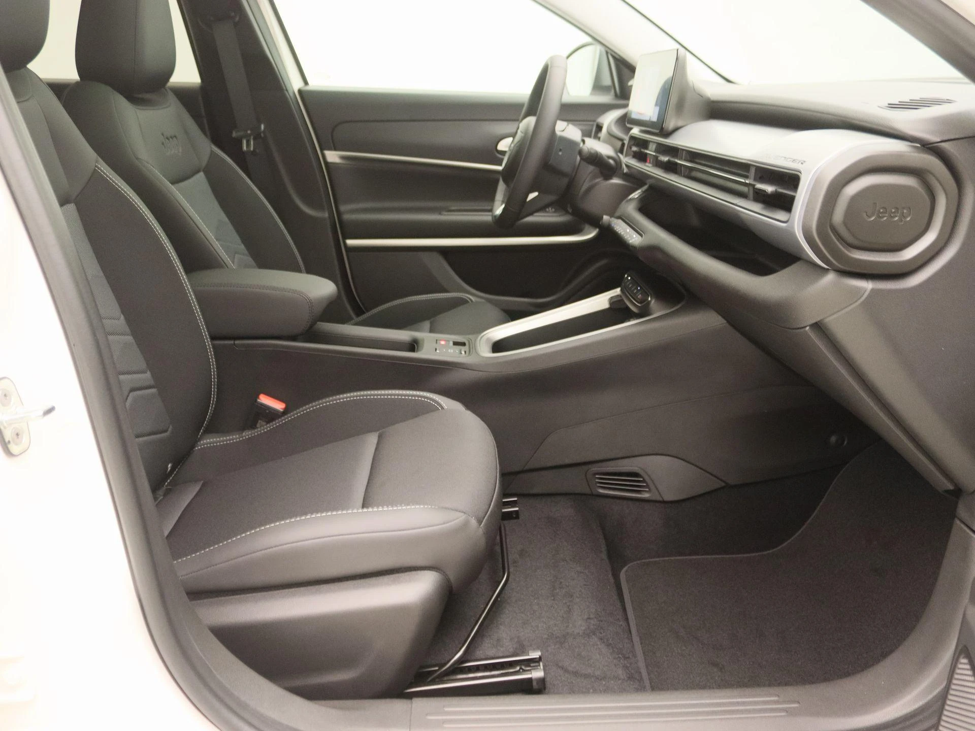 Jeep-Avenger-image-22