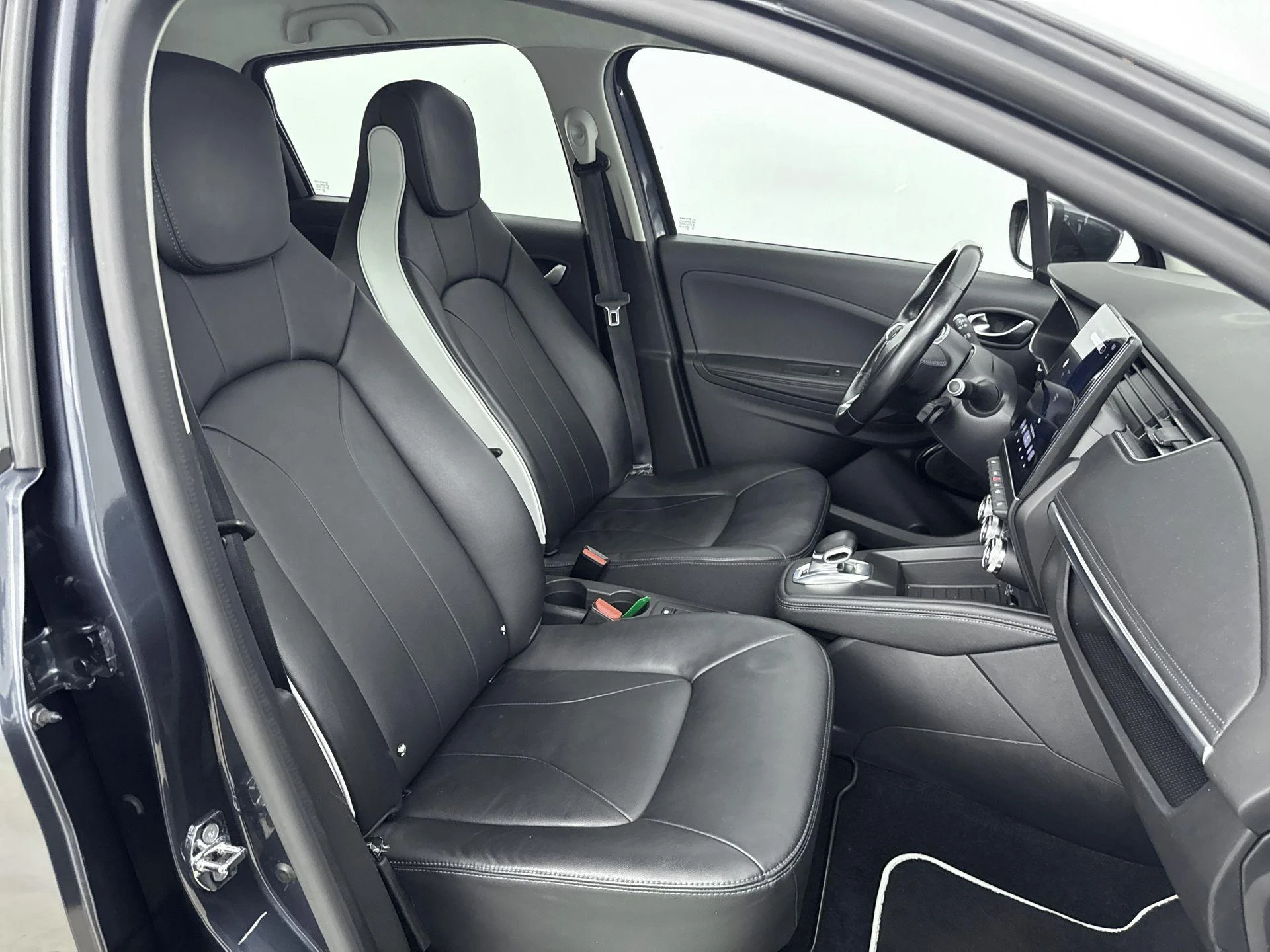 Renault-ZOE-image-28