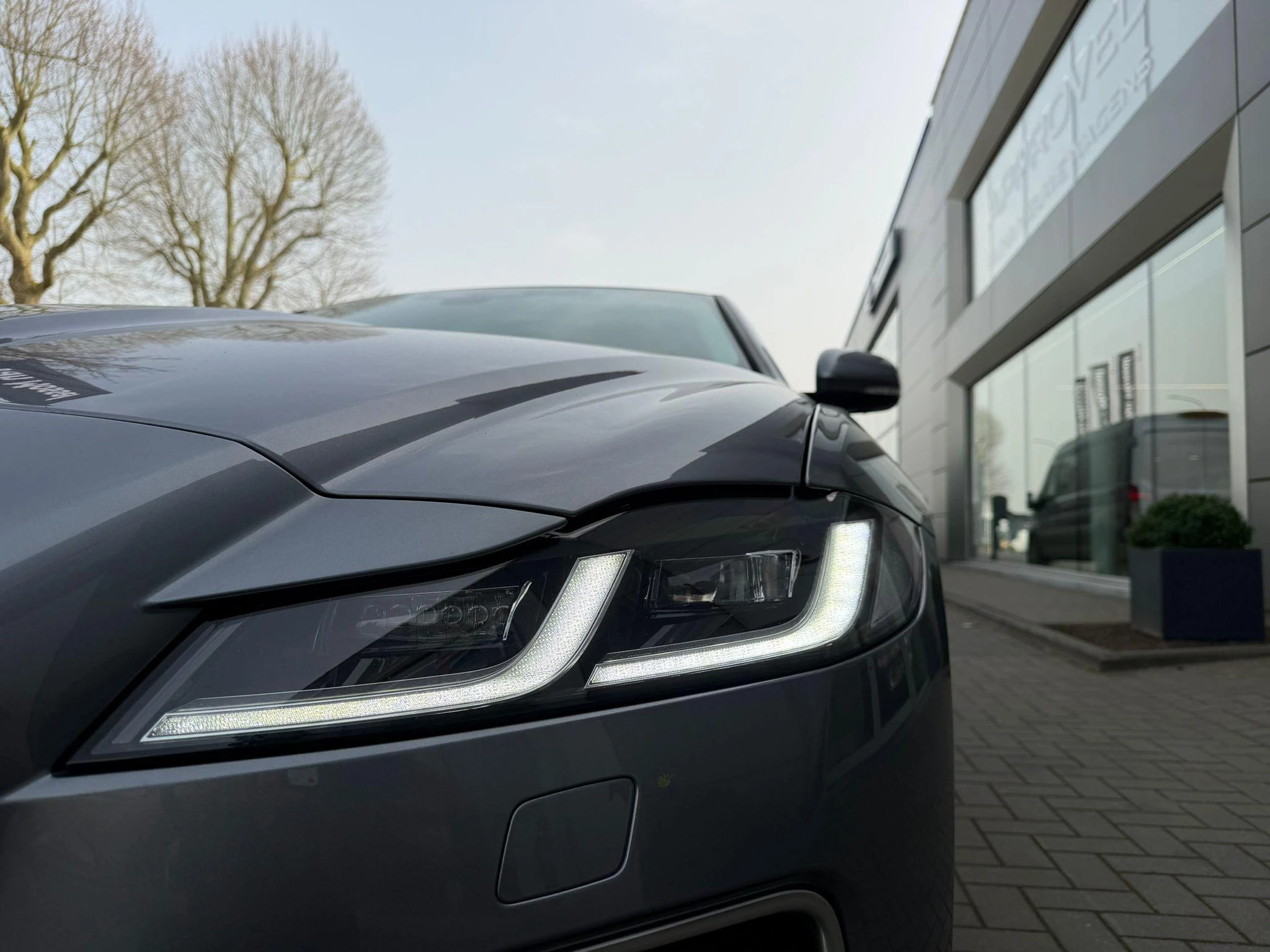 Jaguar XF D200 AWD SE