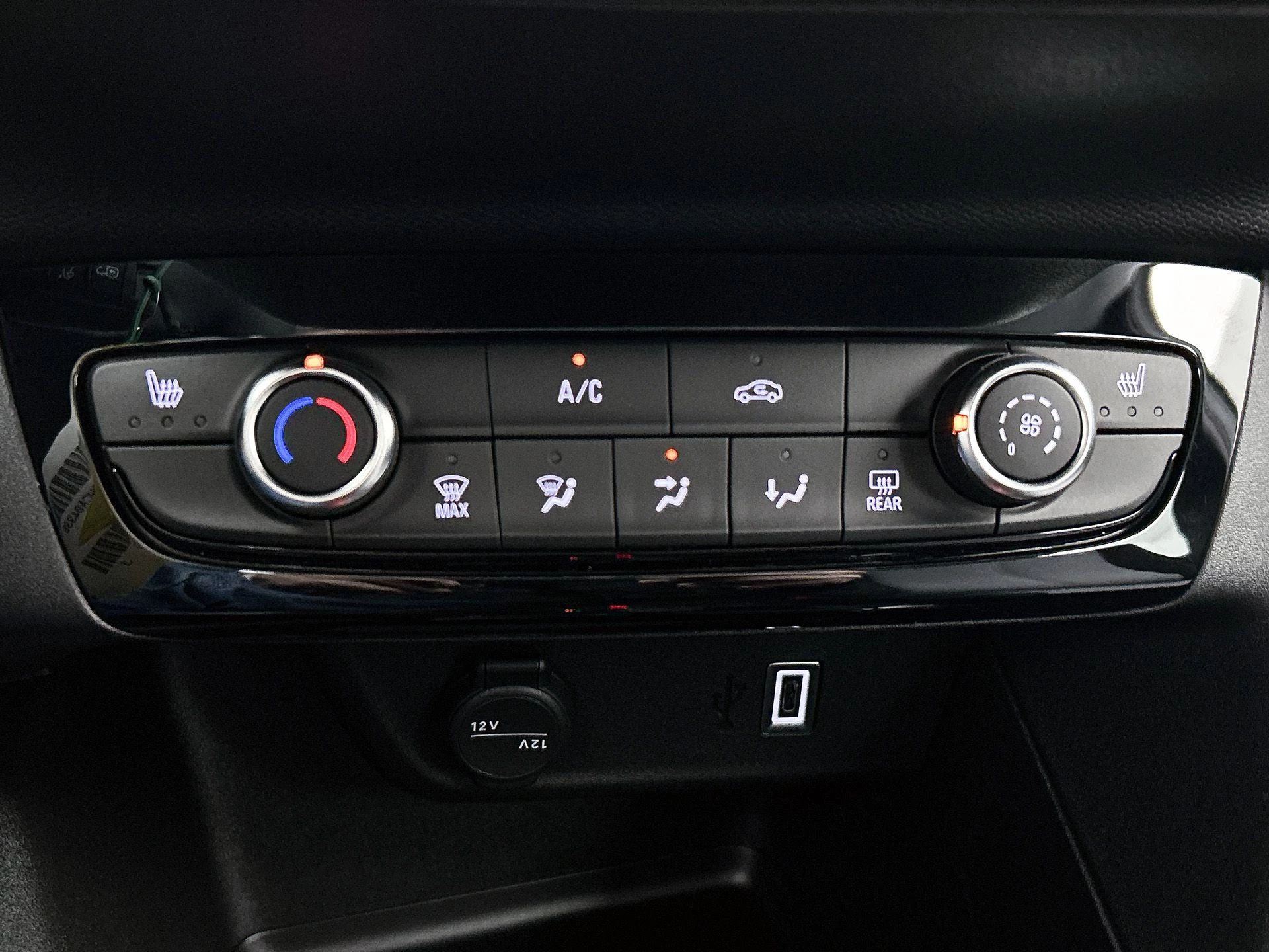 Opel Corsa 1.2 Turbo Hybrid Edition