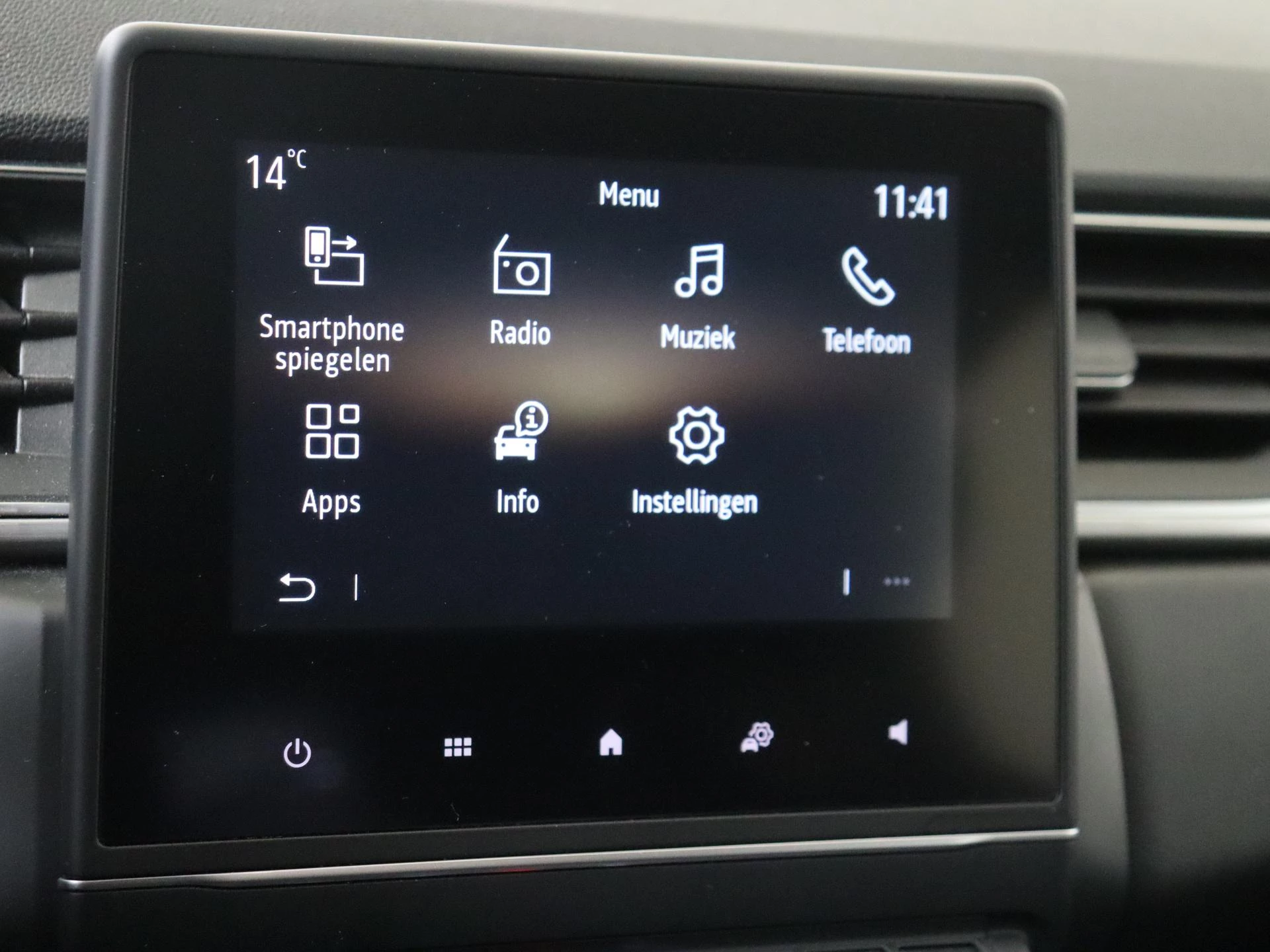 Renault-Captur-image-15