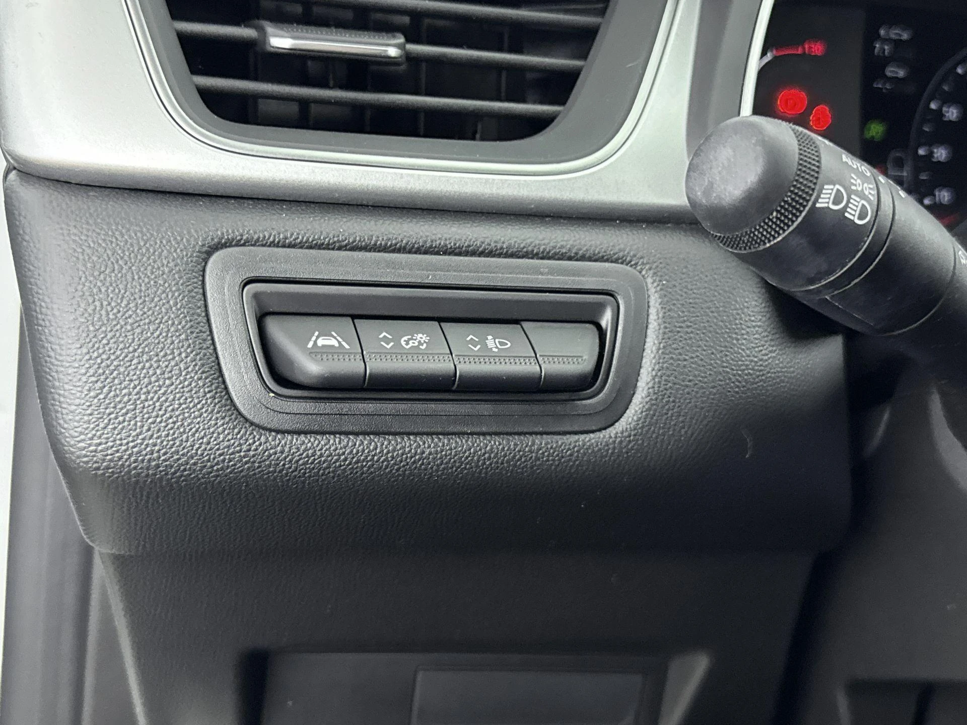 Renault-Captur-image-14