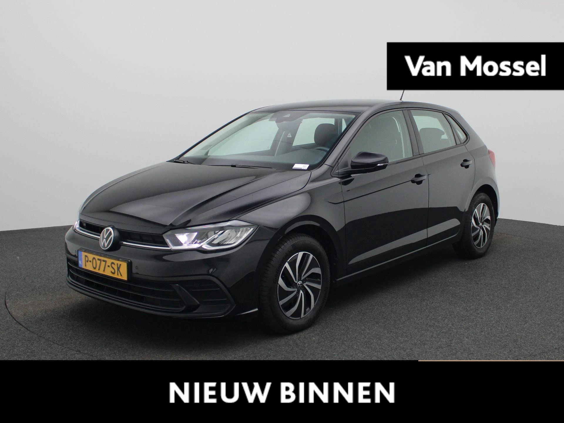 Volkswagen-Polo-image-0