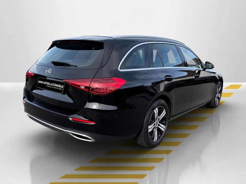 Mercedes-Benz-C-Klasse 200-image-14