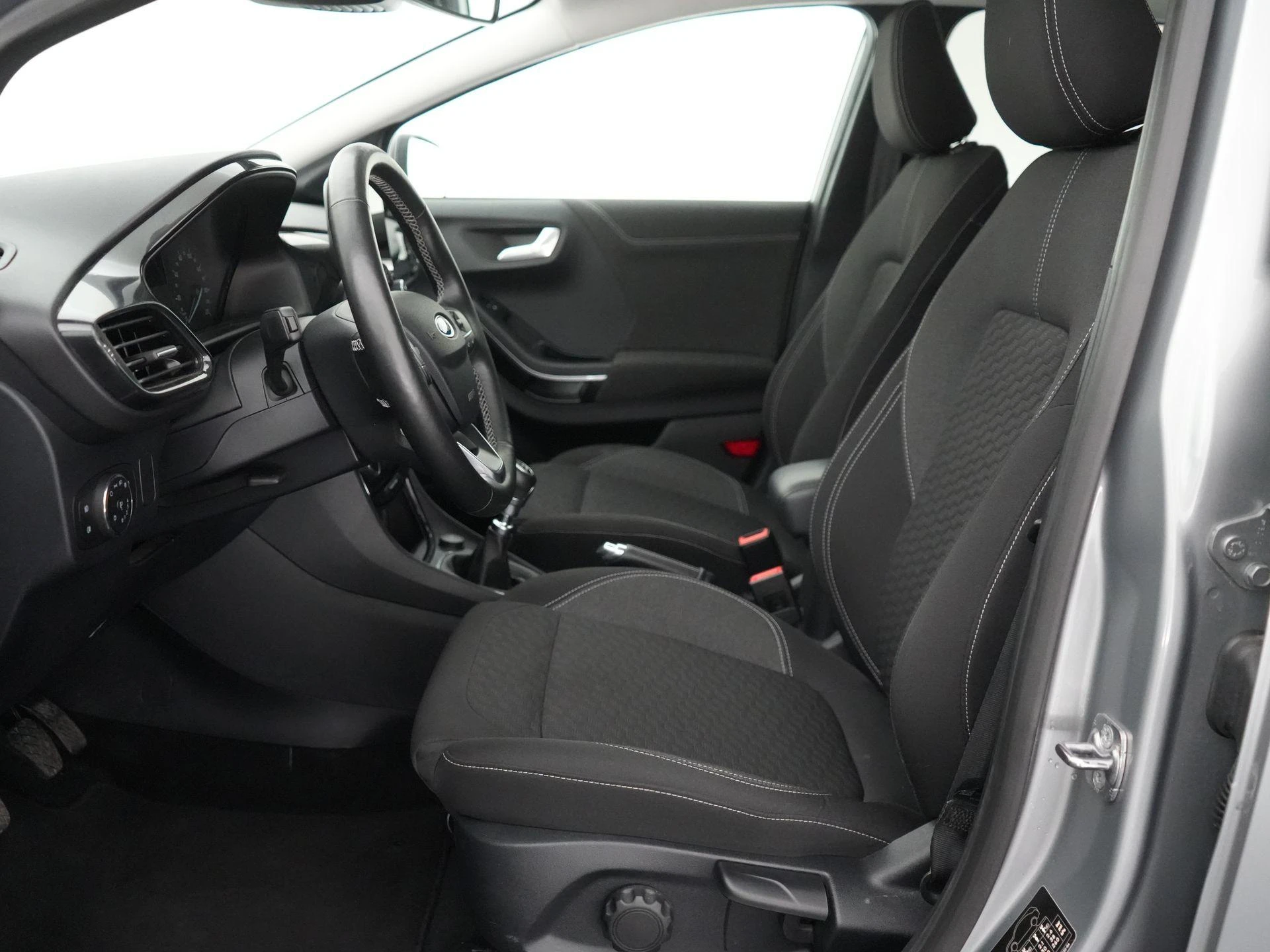 Ford Puma 1.0i Ecoboost mHEV 92kW Titanium