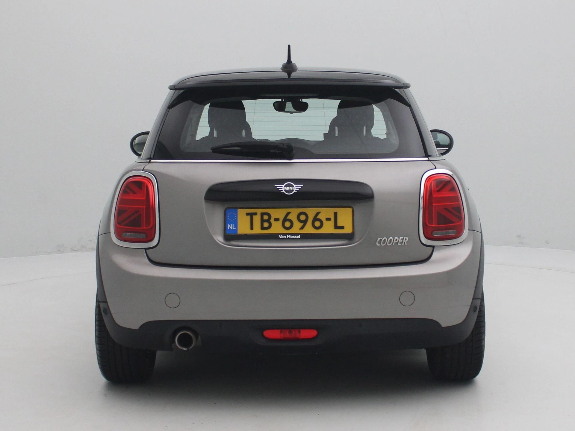 MINI 3-deurs 1.5 Cooper Salt