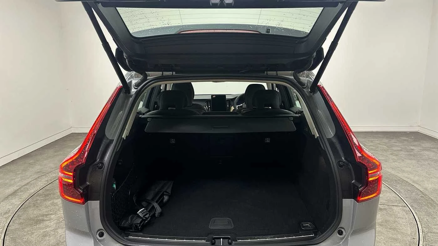 Volvo-XC60-image-14