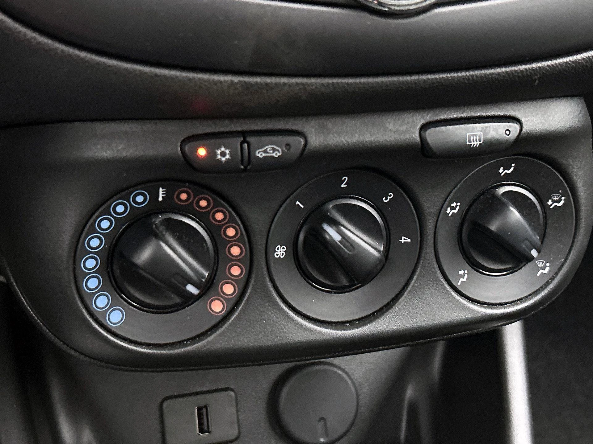 Opel-Corsa-image-23