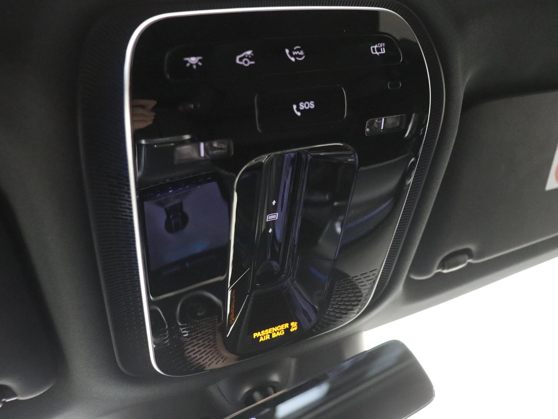 Mercedes-Benz-GLC-image-21