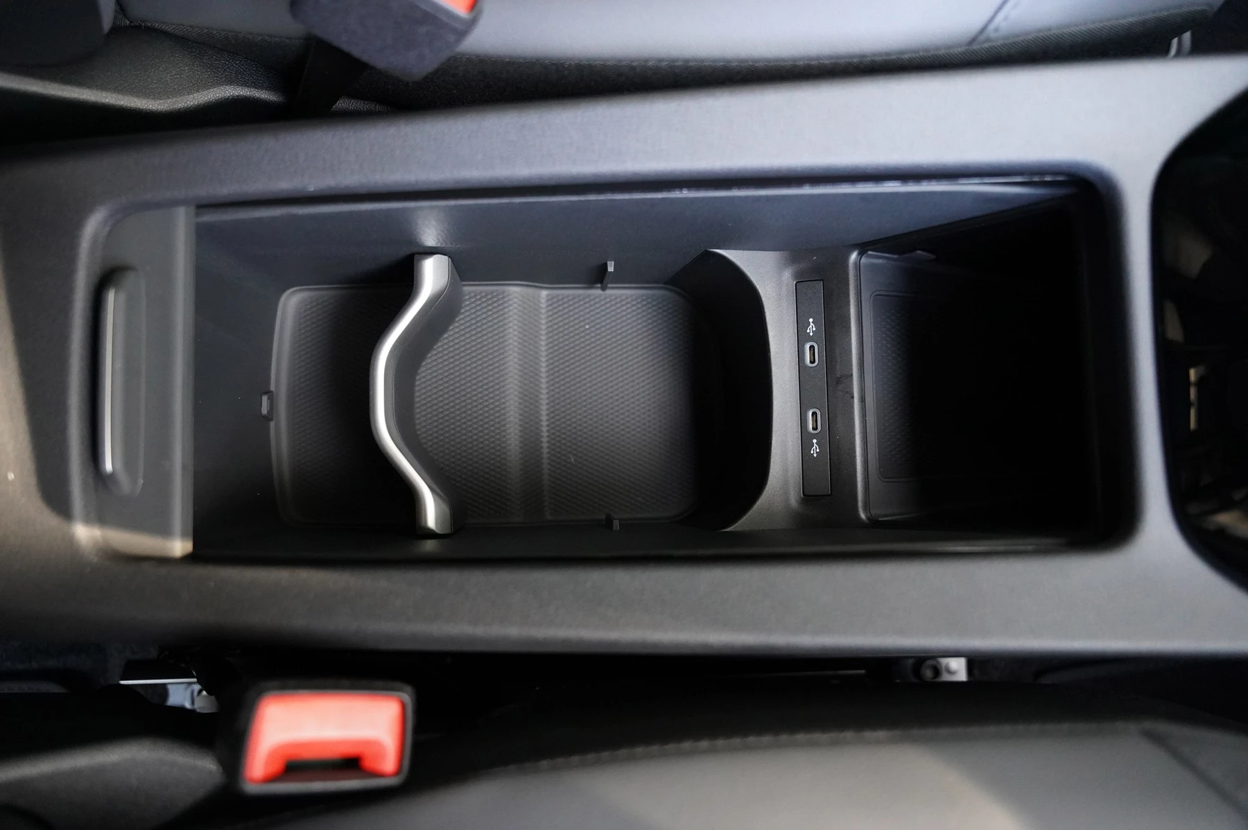 Volkswagen-ID.4-image-30
